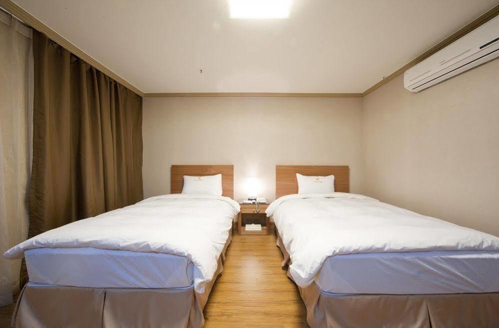 Hotel Prime Changwon Exterior photo